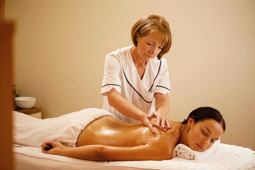 Certified Massage Therapists Now Helping Clients Relax Near Northwood, London
