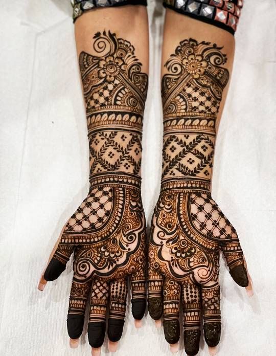 Henna Artist Toronto