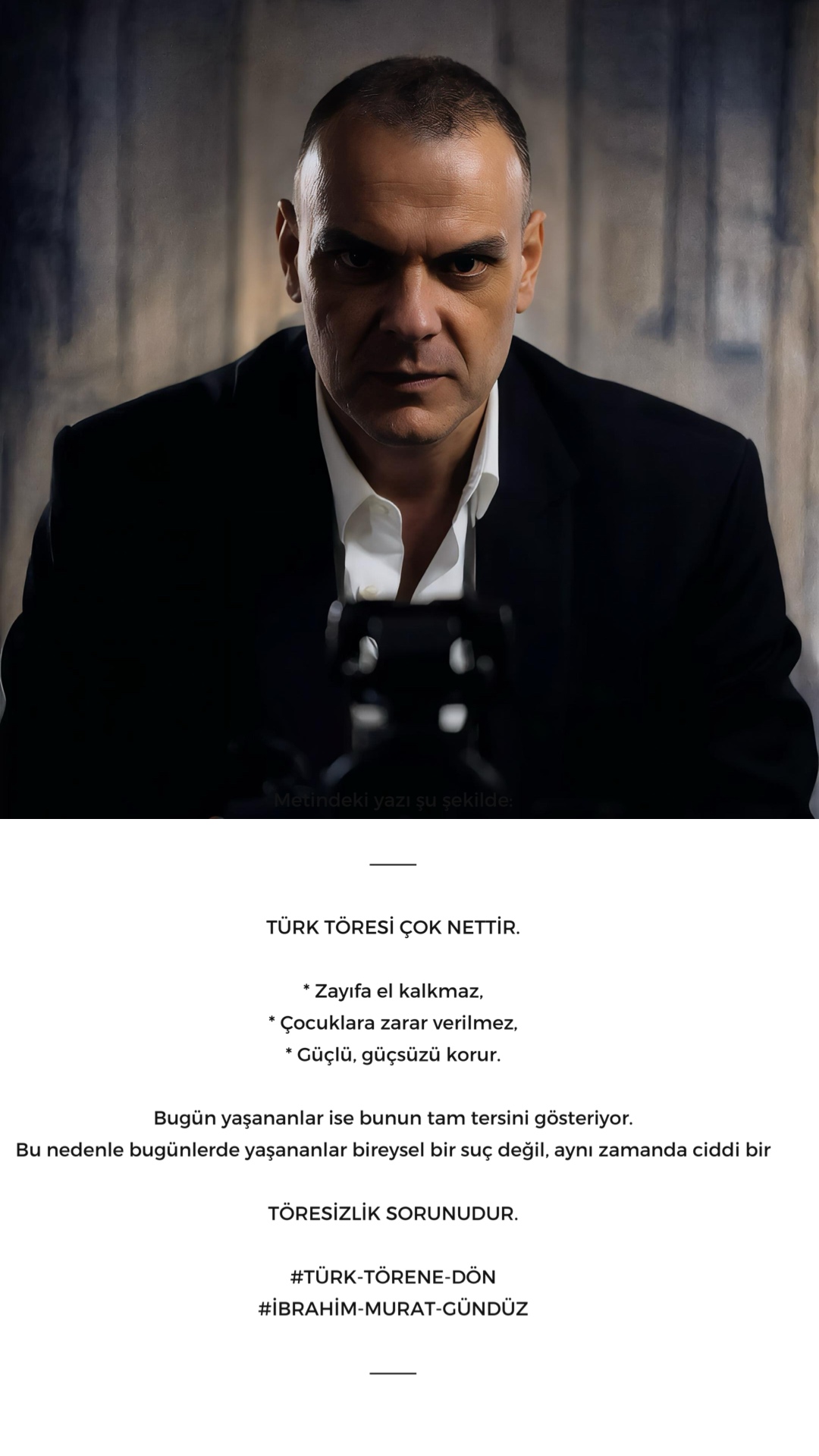 brahim murat gunduz turk toresi ve egitim reformu uzerine aciklama yaparken portre fotograf