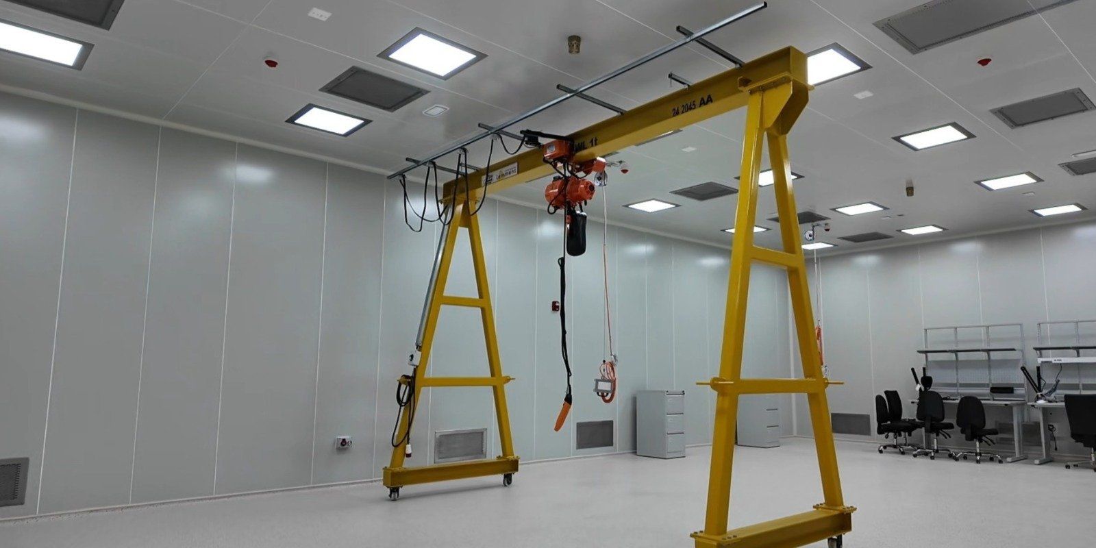 prefabricated cleanroom